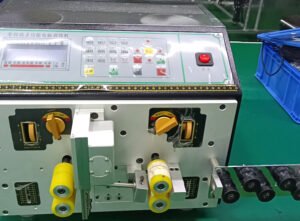 Wire stripping machine