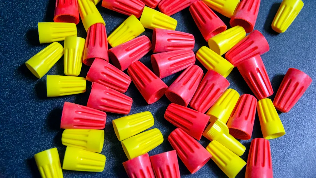 Evaluating Key Features of Plastic Industrial Connectors