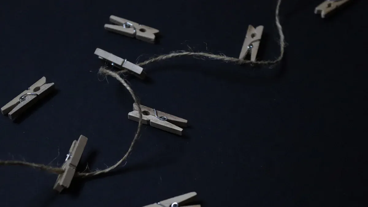 What Are Pin and 4-Pin Connector Types?